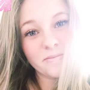 Meet your Posher, Marie-claude